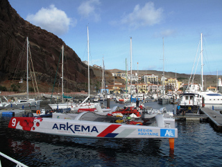 Trimaran ARKEMA a salvo na Madeira