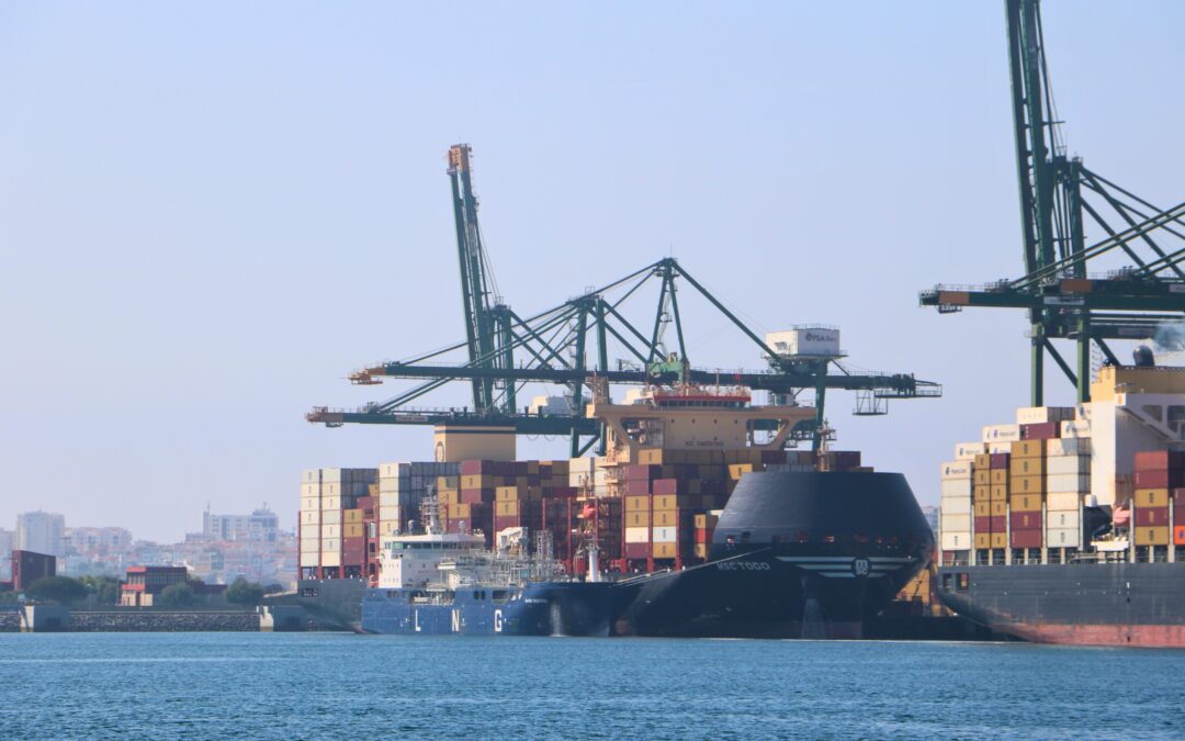 Porto de Sines pioneiro em operação ship-to-ship de GNL em Portugal