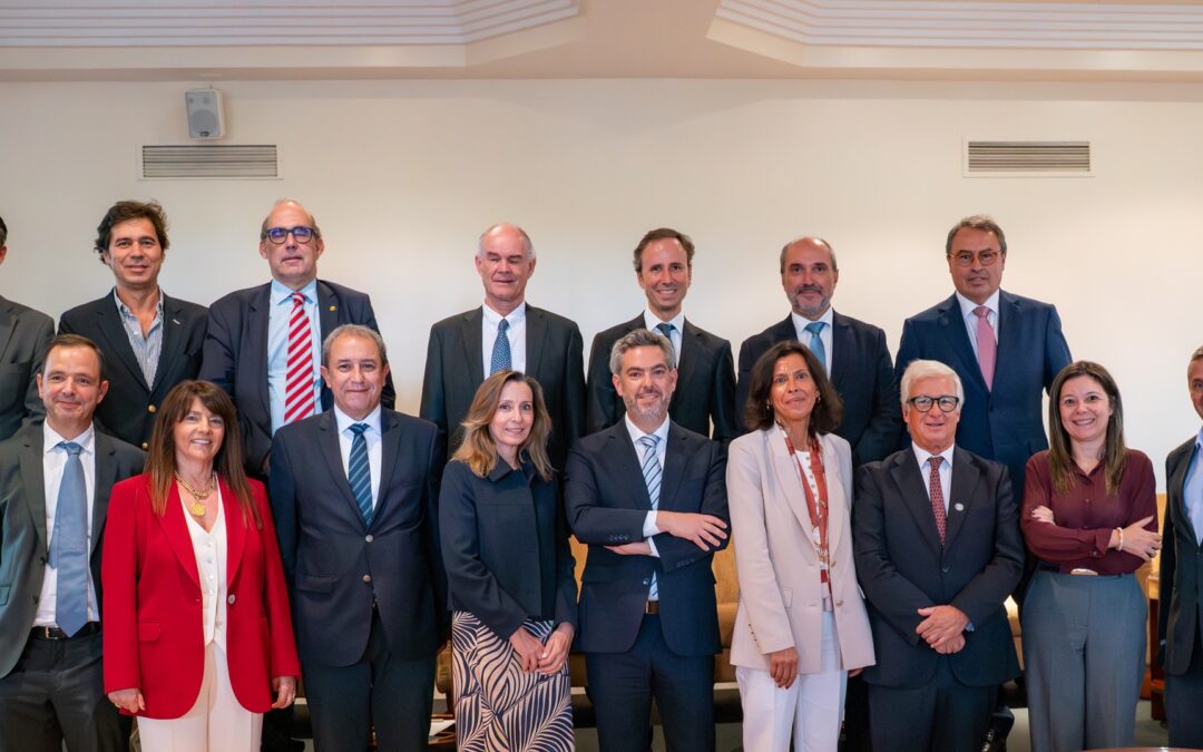 Portos de Lisboa e Setúbal reforçam cooperação e avançam com plano conjunto de investimento de 1,2 mil milhões de euros