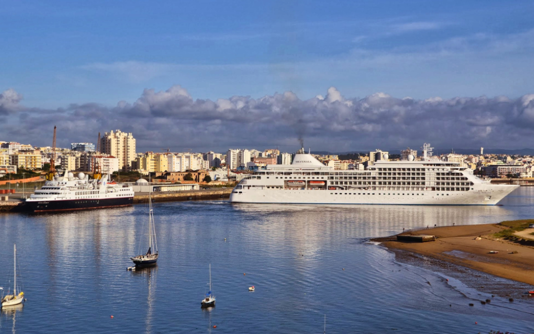 Concluídas dragagens de manutenção no Porto de Portimão antes do prazo previsto