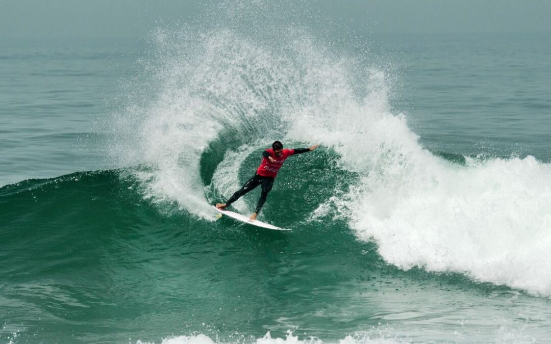 Mafalda Lopes e Guilherme Ribeiro abriram Allianz Ericeira Pro com as melhores notas do dia