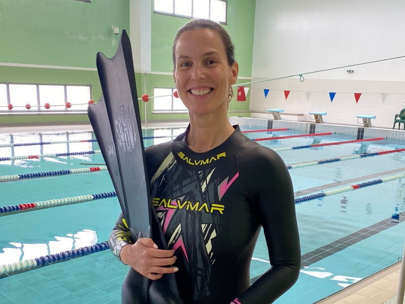 Sandra Brum, do Clube Naval da Horta, vai competir no Mundial Indoor de Apneia em Budapeste