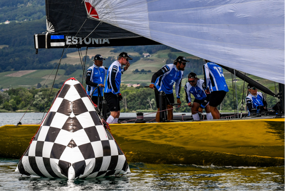 Estónia e Lituânia lideram grupos da qualificação europeia da SSL Gold Cup após arranque condicionado pelo vento e chuva