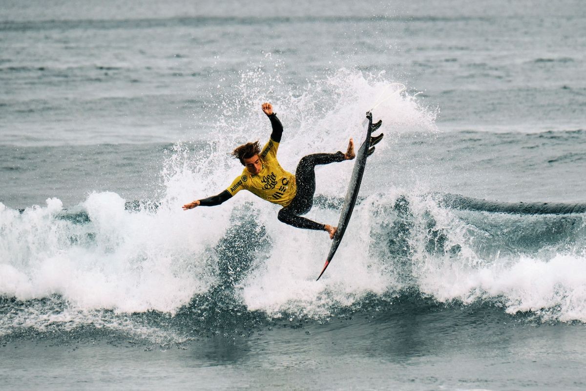 FranciscoOrdonhas-JorgeMatreno-ANSurfistas