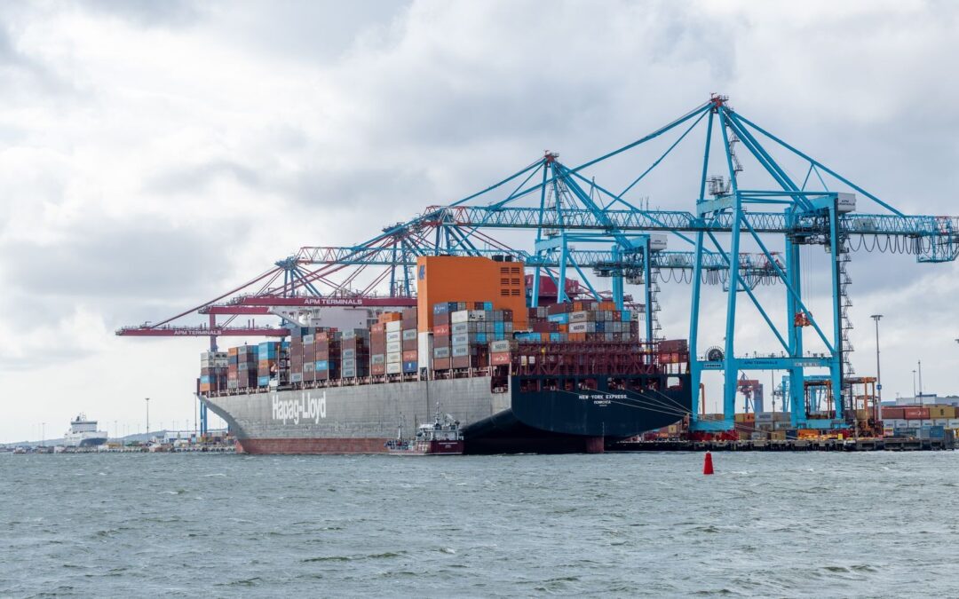 Porto de Gotemburgo mantém contentores em máximos e reforça ligações directas à Ásia