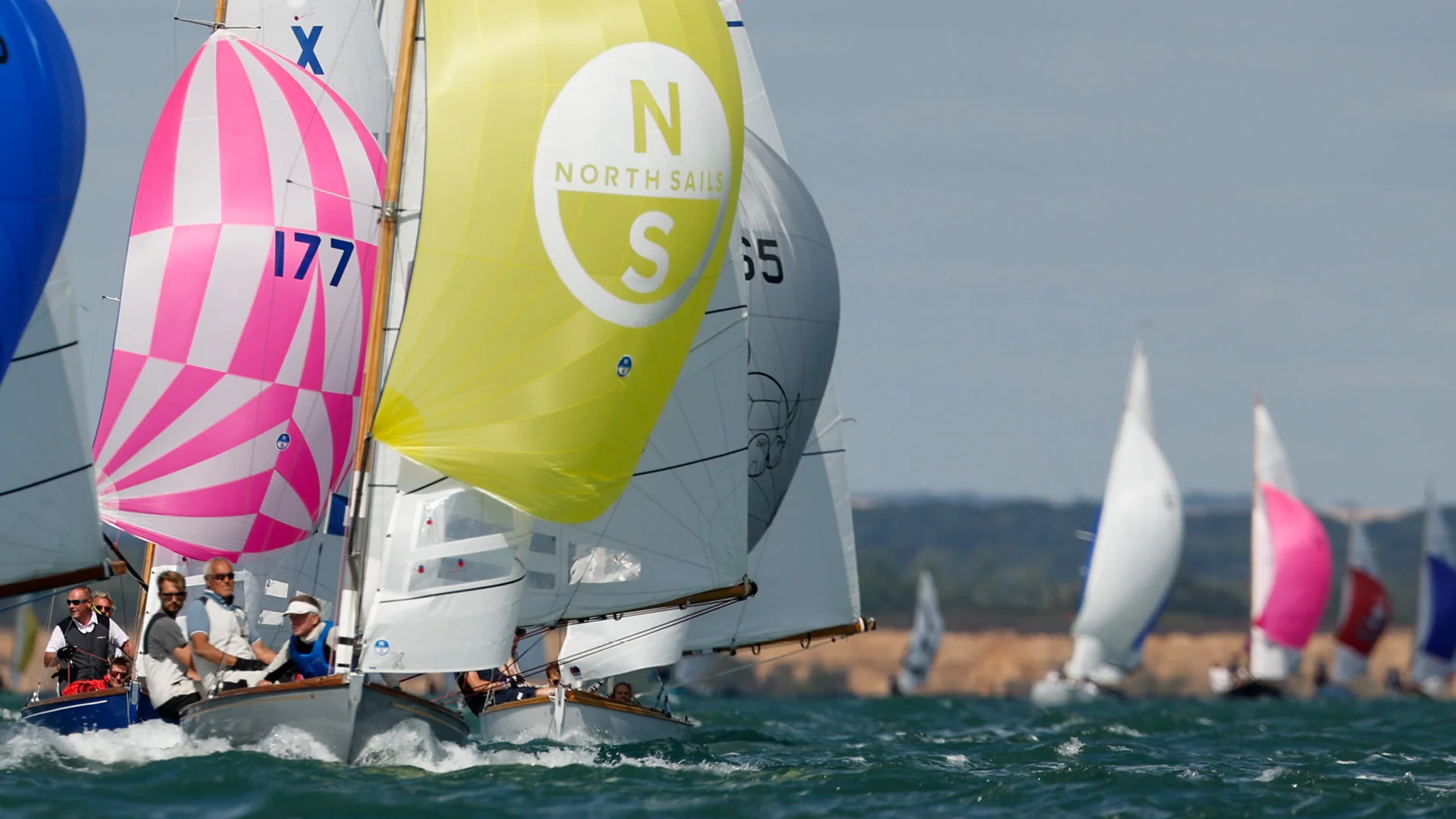 s-blog-cowes-week-wrap-spinn_2048x2048