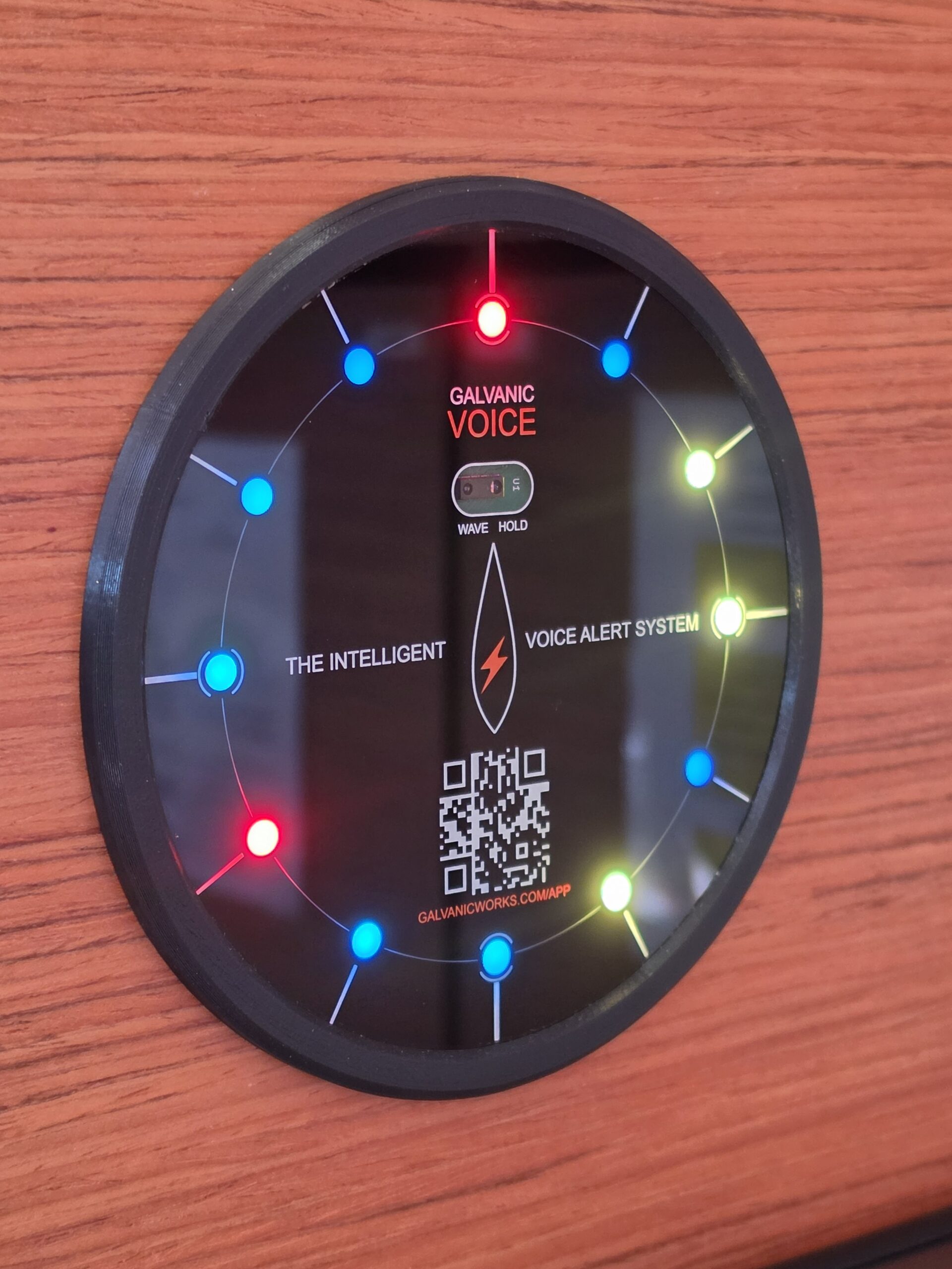 Galvanic Works abre pré-encomendas para sistema de alertas por voz para veleiros