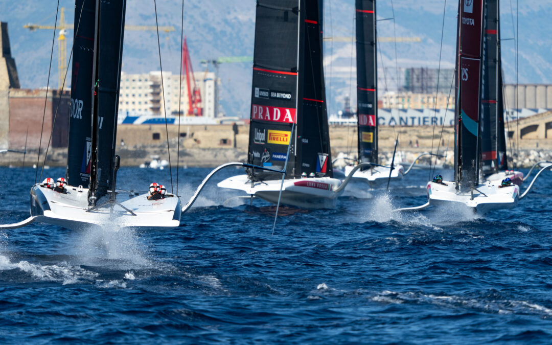 Luna Rossa lidera em Nápoles depois de vitória da ARC Team USA na abertura