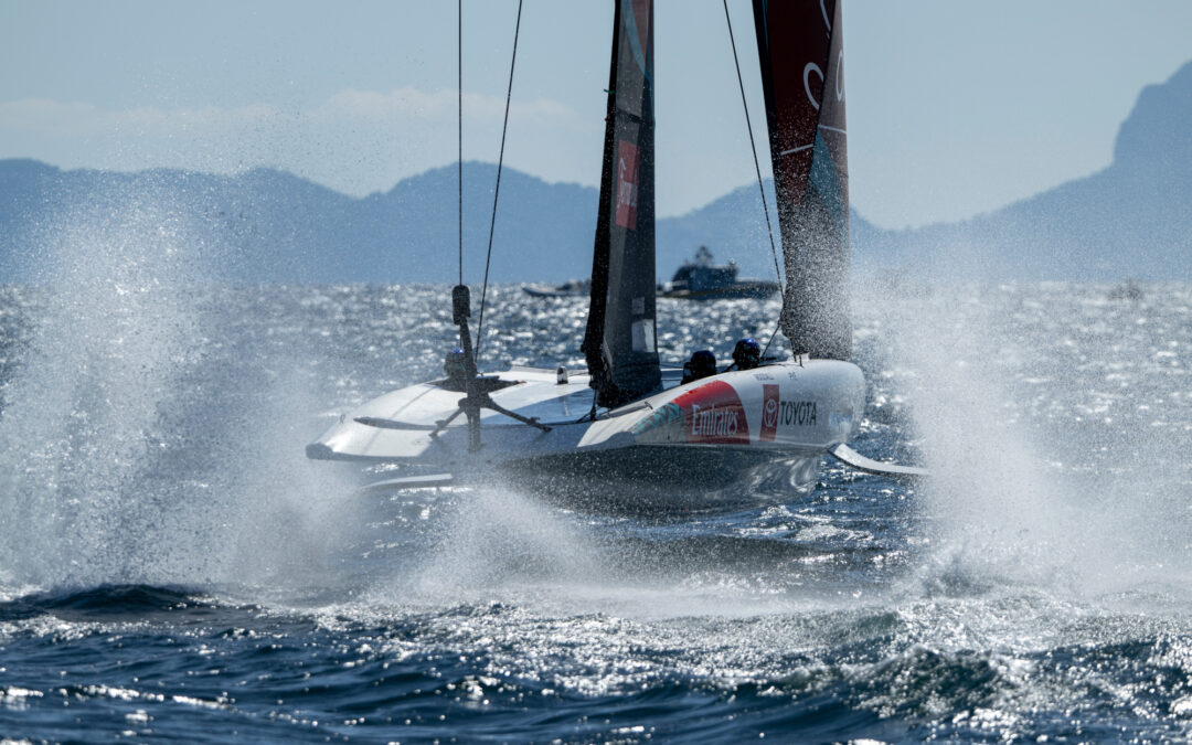 Luna Rossa mantém liderança em Nápoles após dia de regatas intensas